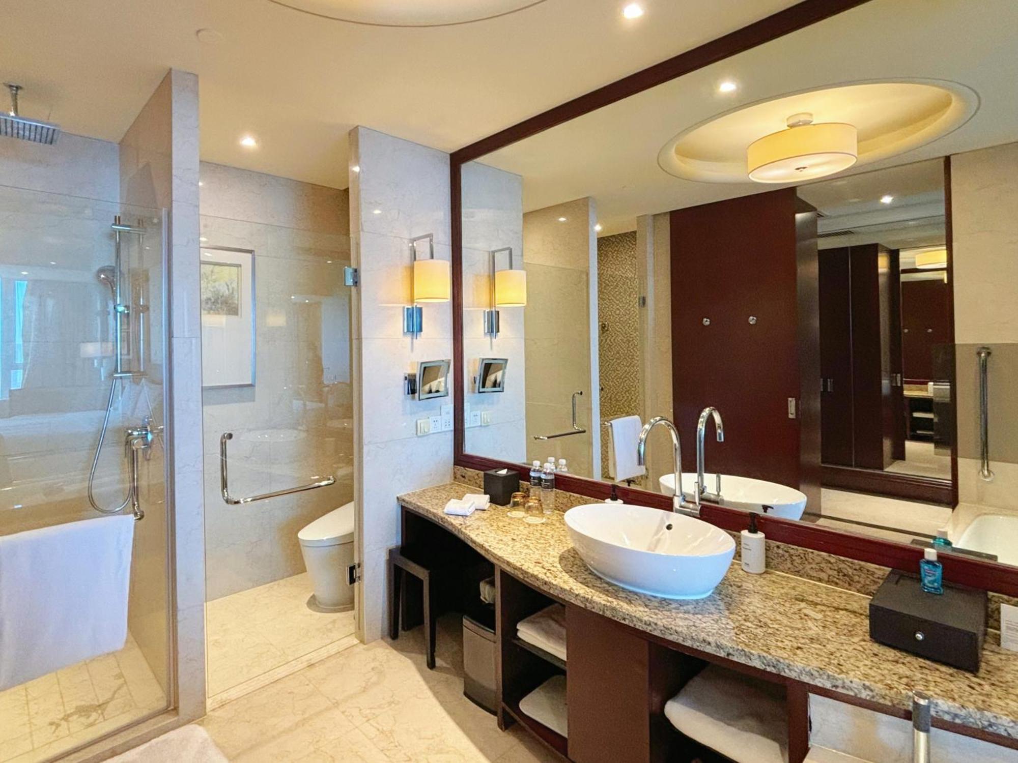 Intercontinental Wuxi By Ihg Hotel Buitenkant foto